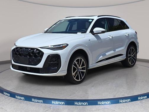 Glacier White Metallic 2026 Audi Q5 Premium Plus TFSI quattro S tronic