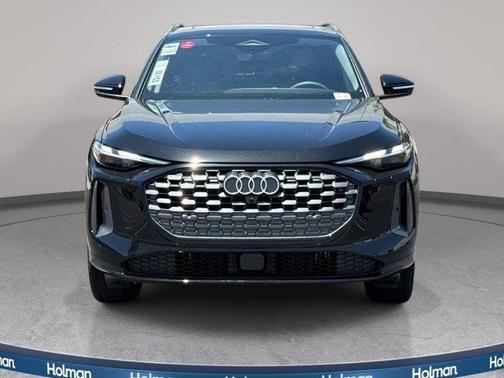 Mythos Black Metallic 2025 Audi Q5 Premium TFSI quattro S tronic