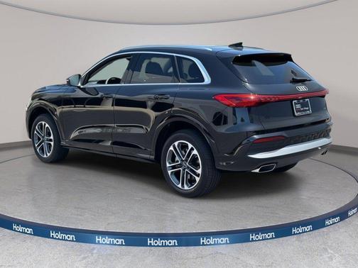 2025 Audi Q5 Premium TFSI quattro S tronic