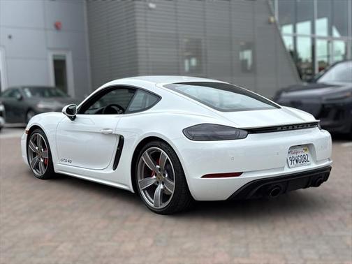 2022 Porsche 718 Cayman GTS 4.0