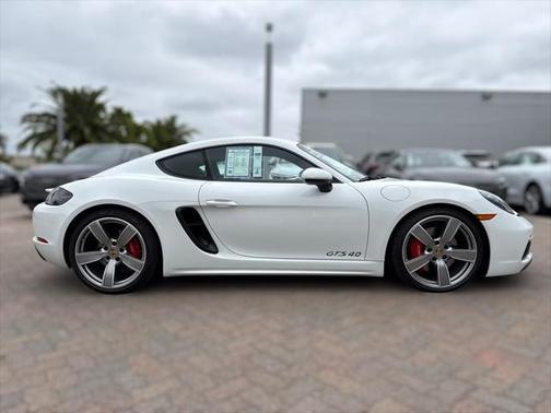 2022 Porsche 718 Cayman GTS 4.0