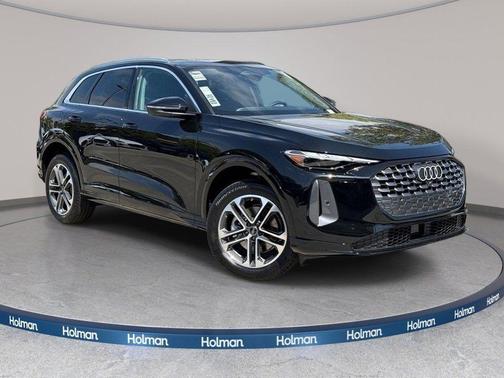 2025 Audi Q5 Premium TFSI quattro S tronic