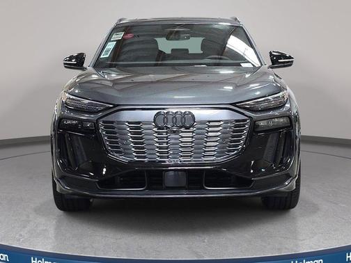2025 Audi SQ6 e-tron Premium Plus quattro