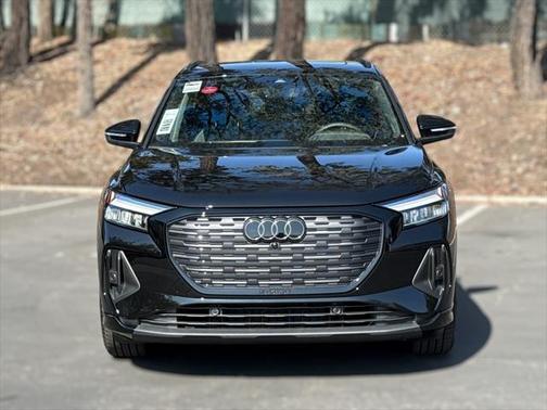 2025 Audi Q4 e-tron Premium Plus 55 quattro