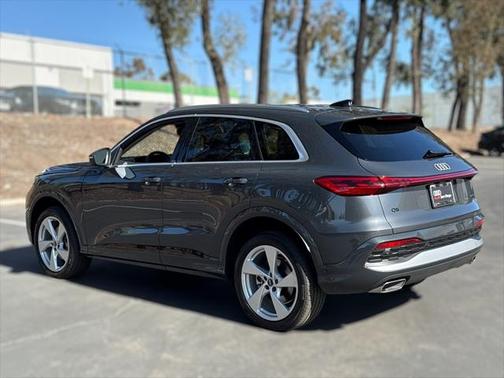 2025 Audi Q5 Premium Plus