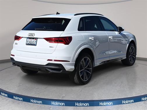 2025 Audi Q3 Premium 45 TFSI S line quattro Tiptronic