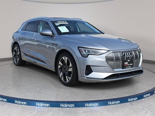 2022 Audi e-tron Premium