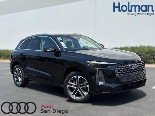2025 Audi Q5 Premium