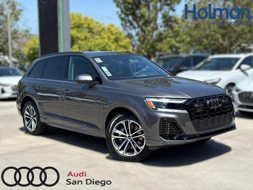2025 Audi Q7 45 Premium Plus