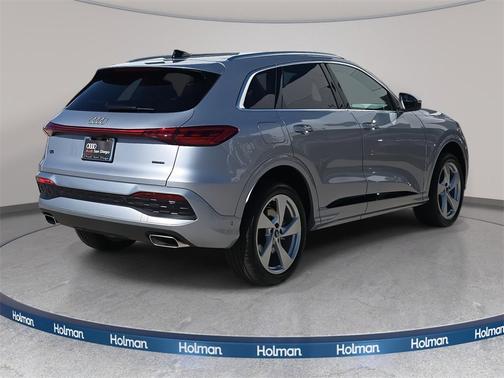 2025 Audi Q5 Premium Plus TFSI quattro S tronic