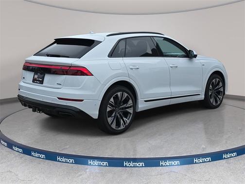 2026 Audi Q8 55 Premium Plus