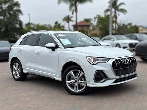 2024 Audi Q3 45 S line Premium Plus