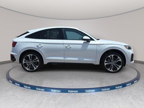 Glacier White Metallic 2023 Audi Q5 45 S line Premium Plus