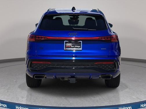 Ultra Blue Metallic 2026 Audi Q5 Premium Plus TFSI quattro S tronic