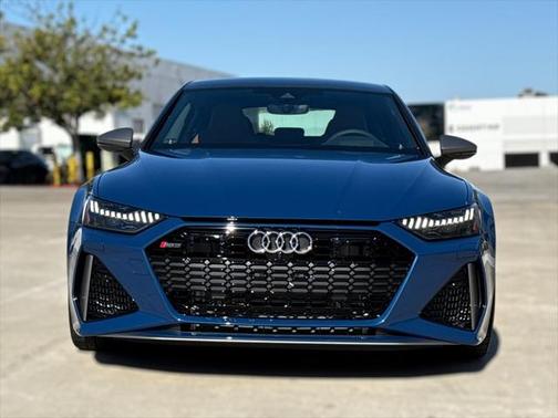 2025 Audi RS 7 4.0T Performance