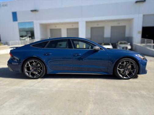 2025 Audi RS 7 4.0T Performance