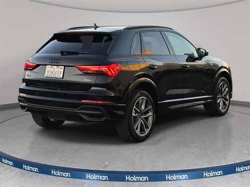 2025 Audi Q3 Premium 45 TFSI S line quattro Tiptronic