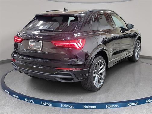 2025 Audi Q3 Premium 45 TFSI S line quattro Tiptronic