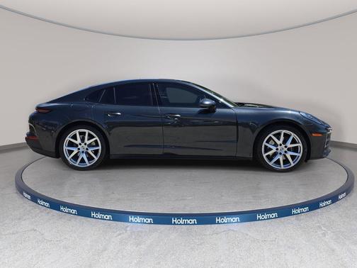 Volcano Grey Metallic 2025 Porsche Panamera Base