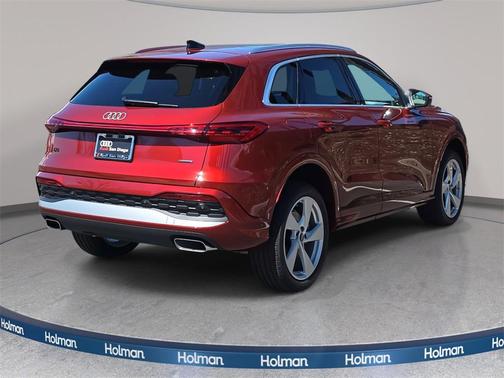 2025 Audi Q5 Premium Plus