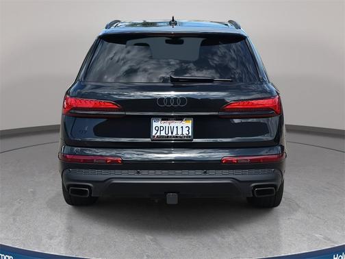 2025 Audi Q7 55 Premium Plus