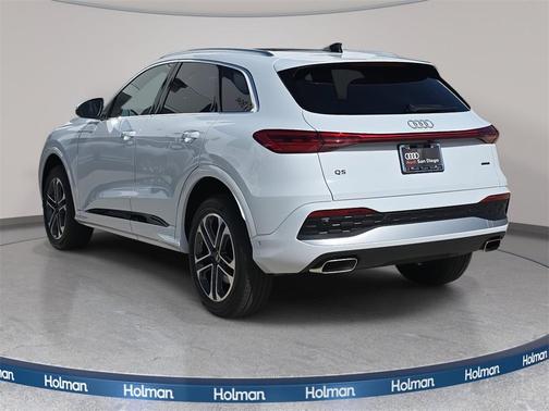 2025 Audi Q5 Premium TFSI quattro S tronic