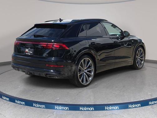 Mythos Black Metallic 2026 Audi Q8 55 Prestige