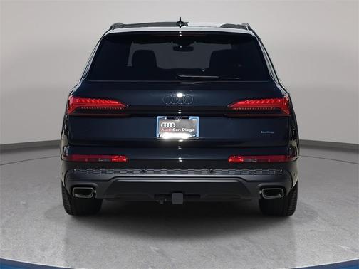 2026 Audi Q7 55 Premium Plus