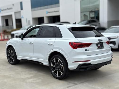 2025 Audi Q3 45 S line Premium Plus