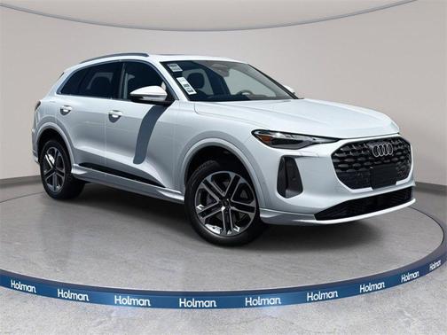 2025 Audi Q5 Premium TFSI quattro S tronic