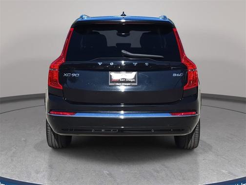 2024 Volvo XC90 B6 Plus Bright Theme 7-Seater