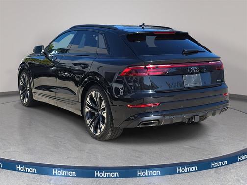 2025 Audi Q8 55 Premium Plus
