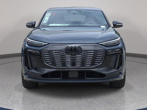 3d3d 2027 Audi Q6 e-tron Sportback Premium Plus