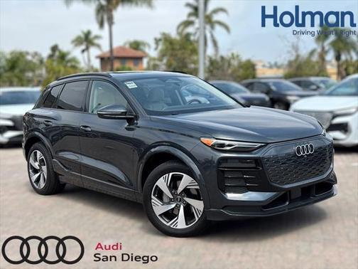 2025 Audi Q6 e-tron Premium quattro