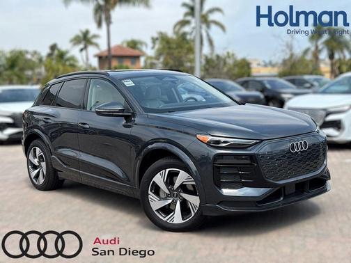 2025 Audi Q6 e-tron Premium quattro