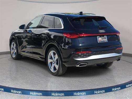 2025 Audi Q5 Prestige TFSI quattro S tronic