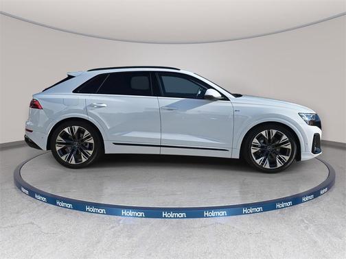 2026 Audi Q8 55 Premium Plus