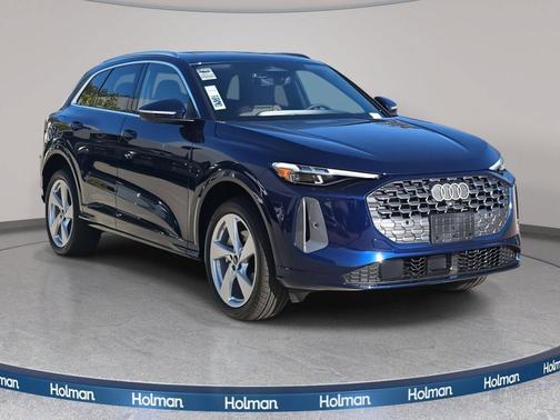 Navarra Blue Metallic 2025 Audi Q5 2.0T Premium Plus