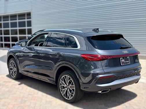 2025 Audi Q5 Premium Plus