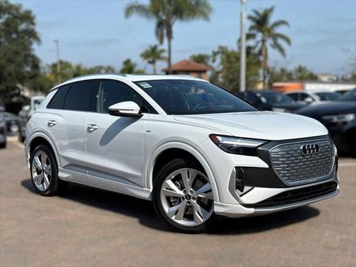 2023 Audi Q4 e-tron Premium Plus 50 quattro