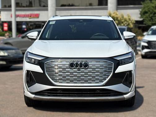 2023 Audi Q4 e-tron Premium Plus 50 quattro