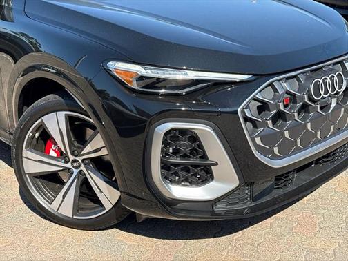 2025 Audi SQ5 3.0T Premium Plus