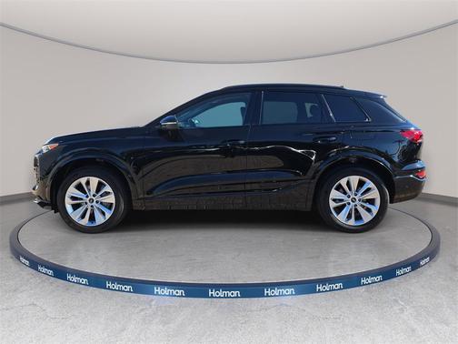 2025 Audi Q6 e-tron Premium