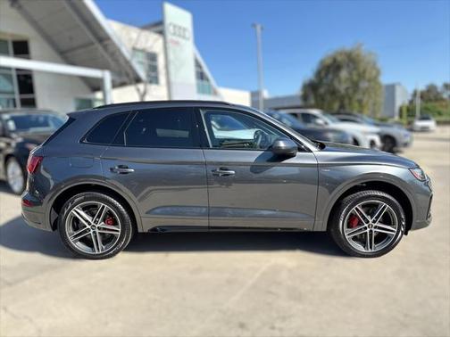 2025 Audi Q5 55 S line Premium Plus