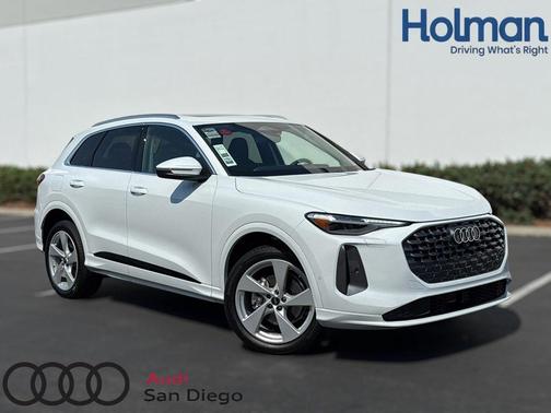2025 Audi Q5 Premium Plus