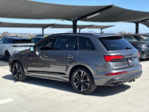 2025 Audi Q7 55 Premium Plus
