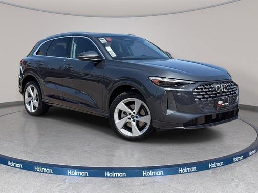 2025 Audi Q5 Premium Plus TFSI quattro S tronic