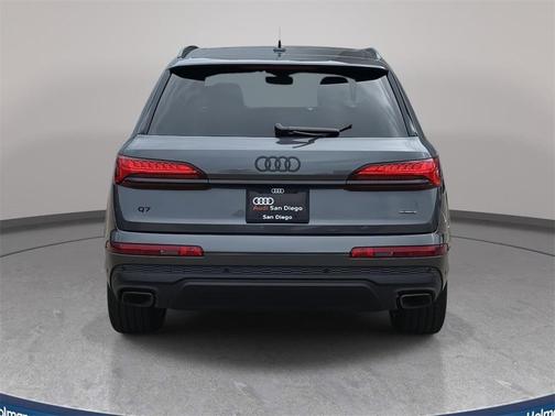 2026 Audi Q7 45 Premium Plus