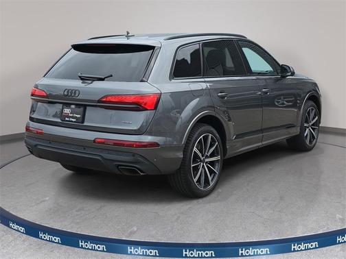 2026 Audi Q7 45 Premium Plus