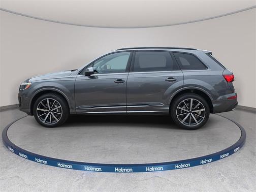 2026 Audi Q7 45 Premium Plus